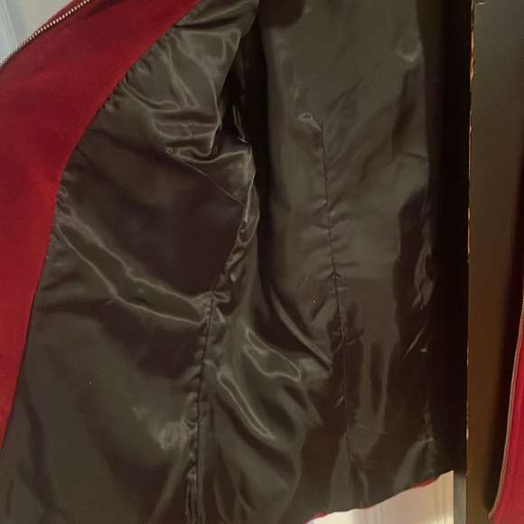 Women’s Small Winter Jacket - Picture 5 of 5